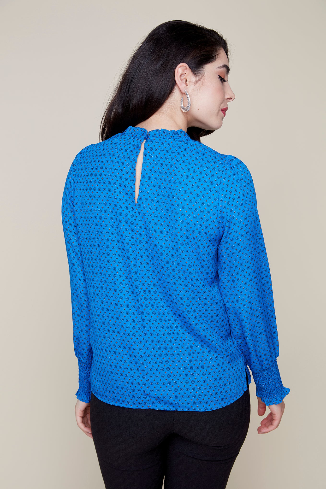 Printed Cinch Wrist Blouse