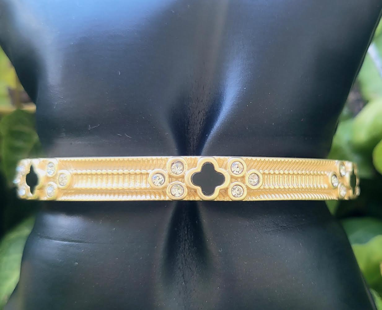 Hinged Quatrafoil Bracelet