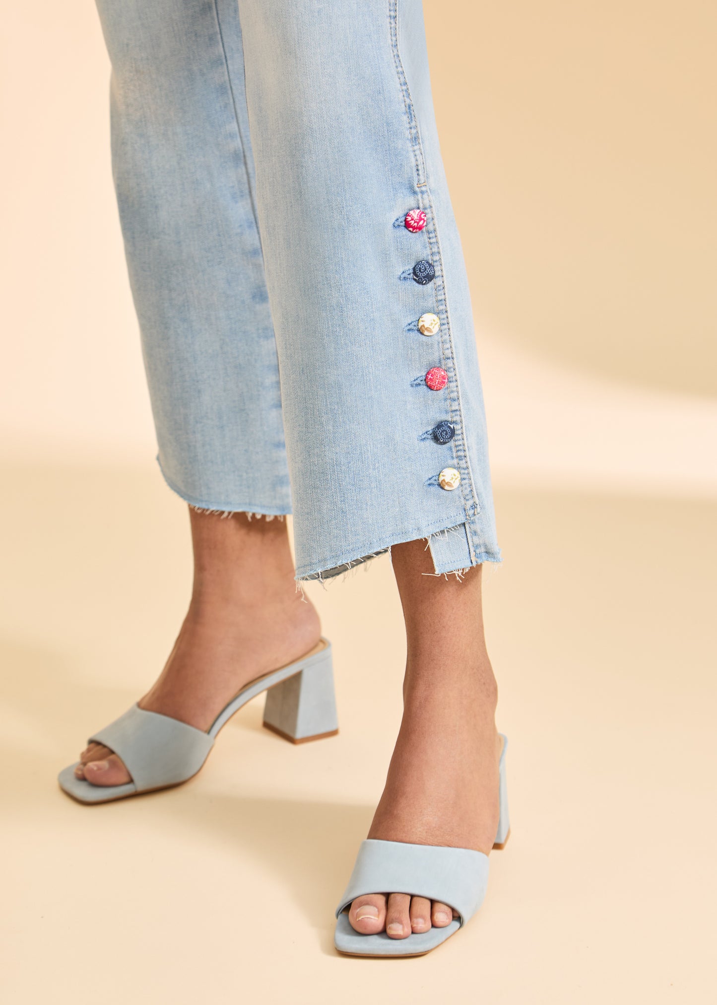 Pull On Boot Crop Jeans