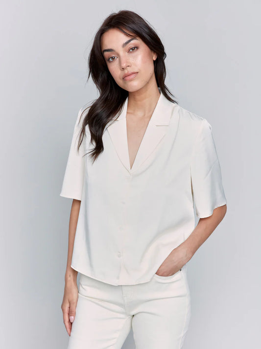 Short Sleeve Collared Blouse
