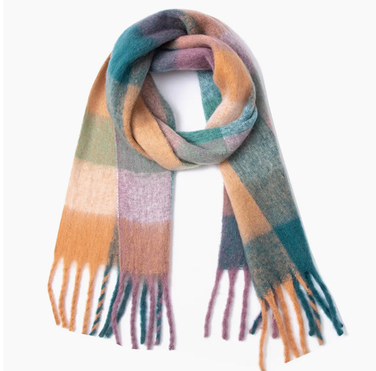 Chunky Plaid Fringe Scarf