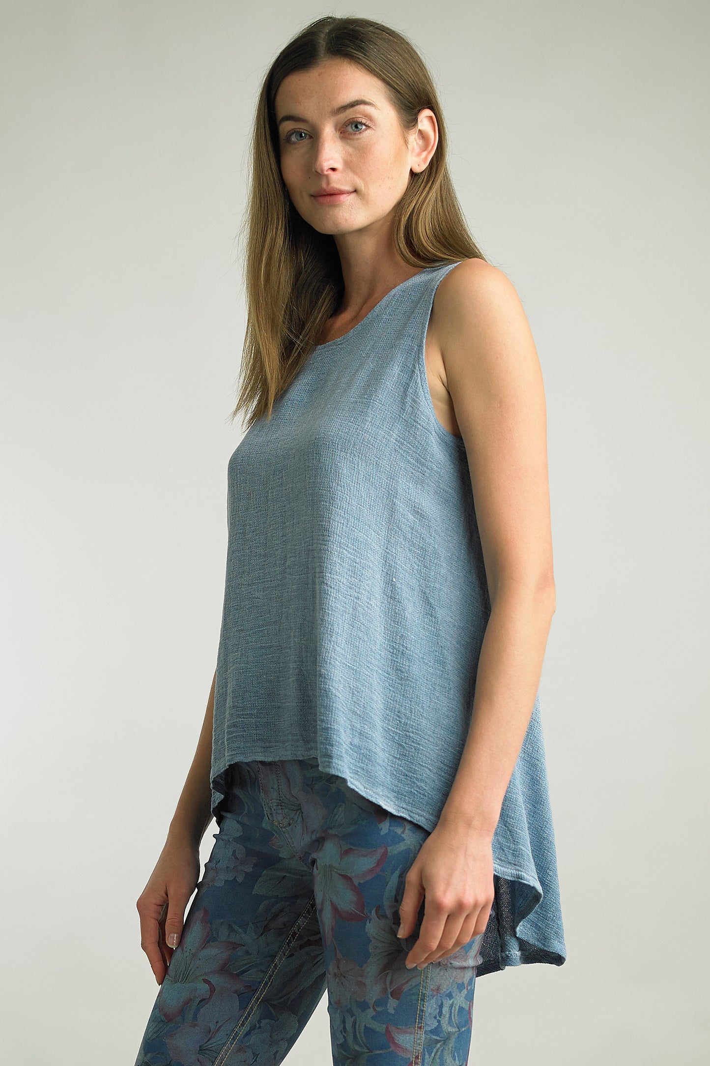 High Low Sleeveless Linen Top
