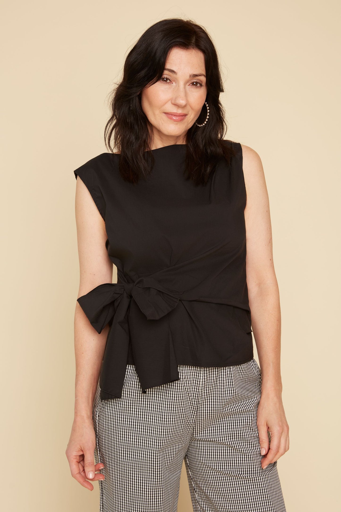 Sleeveless Boat Neck Top