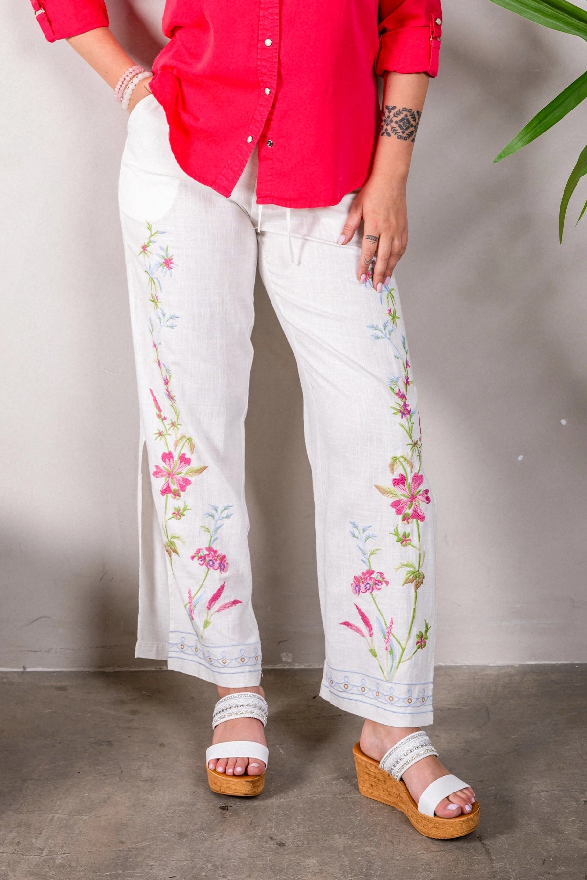 Linen Blend Embroidered Split Leg Pant